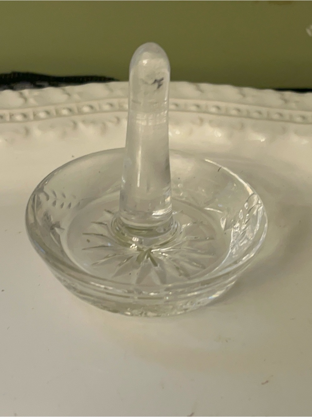 Clear Glass Starburst Pattern Round Decorative Ring Holder Dish